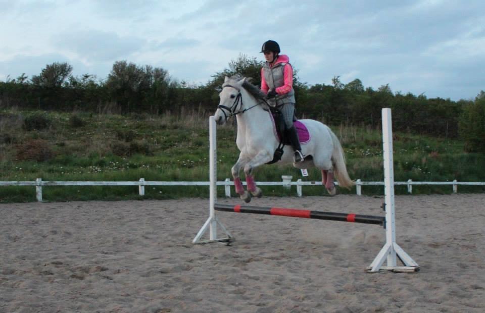 Connemara Haahr's Sundae - Ja... Det der med at springe, det skal lige på plads billede 13