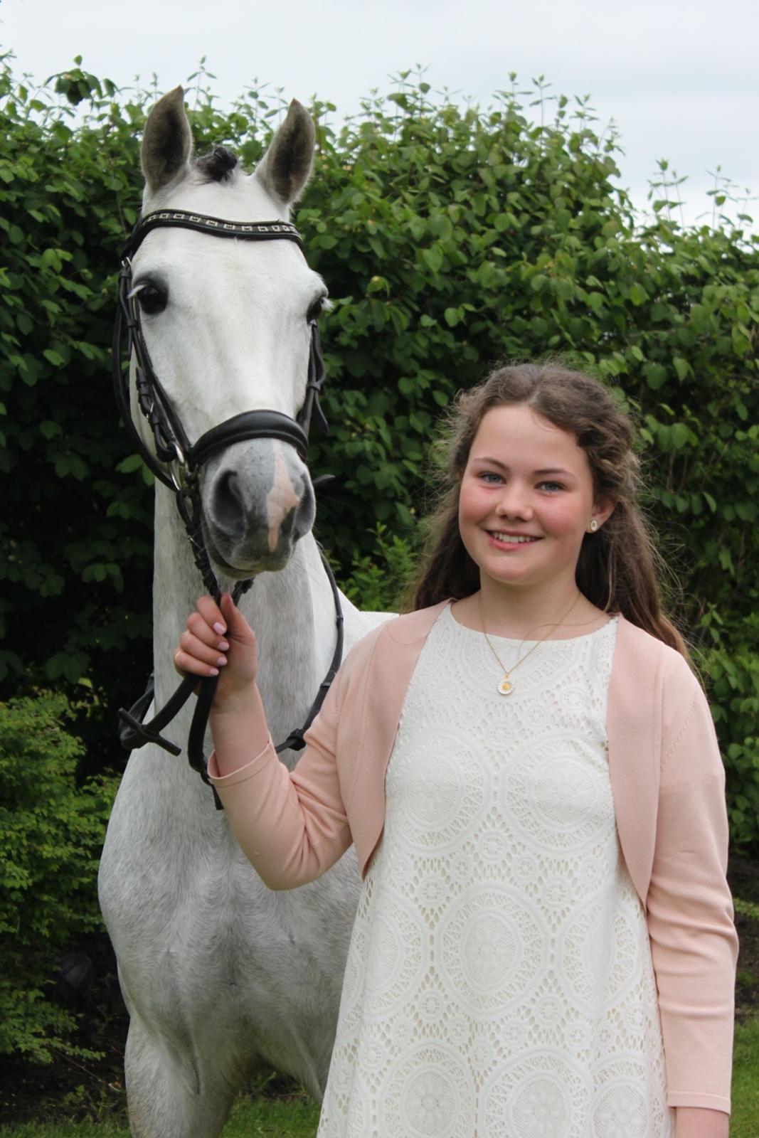 DSP Bakkegaarden's Triple Perfect - Triple og jeg, til min konfirmation d. 16 maj 2014 :) billede 2