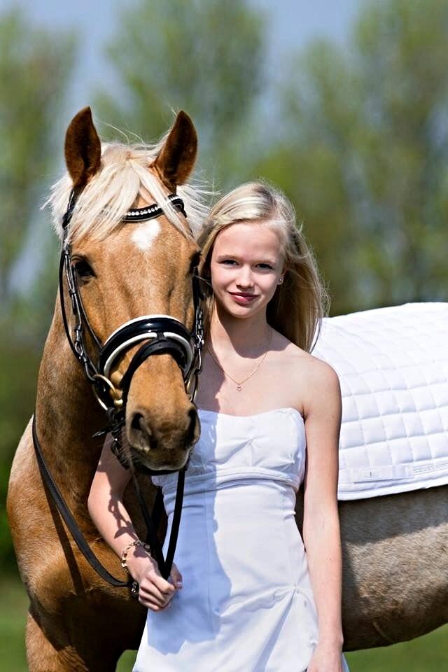 Anden særlig race Rainy June billede 6