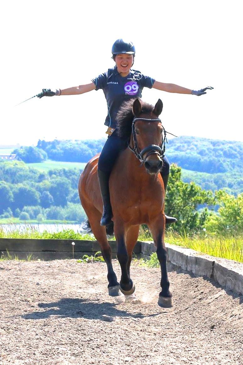 Anden særlig race Minnie - And in this moment, i swear, we are infinit billede 1