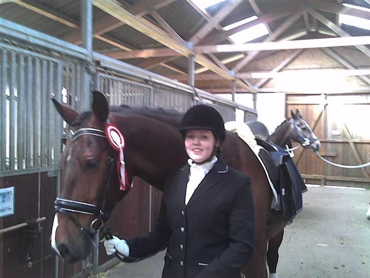 Oldenborg Dufaux - Tidl hest - Det glade vinderpar :D d 5 april 08  billede 2