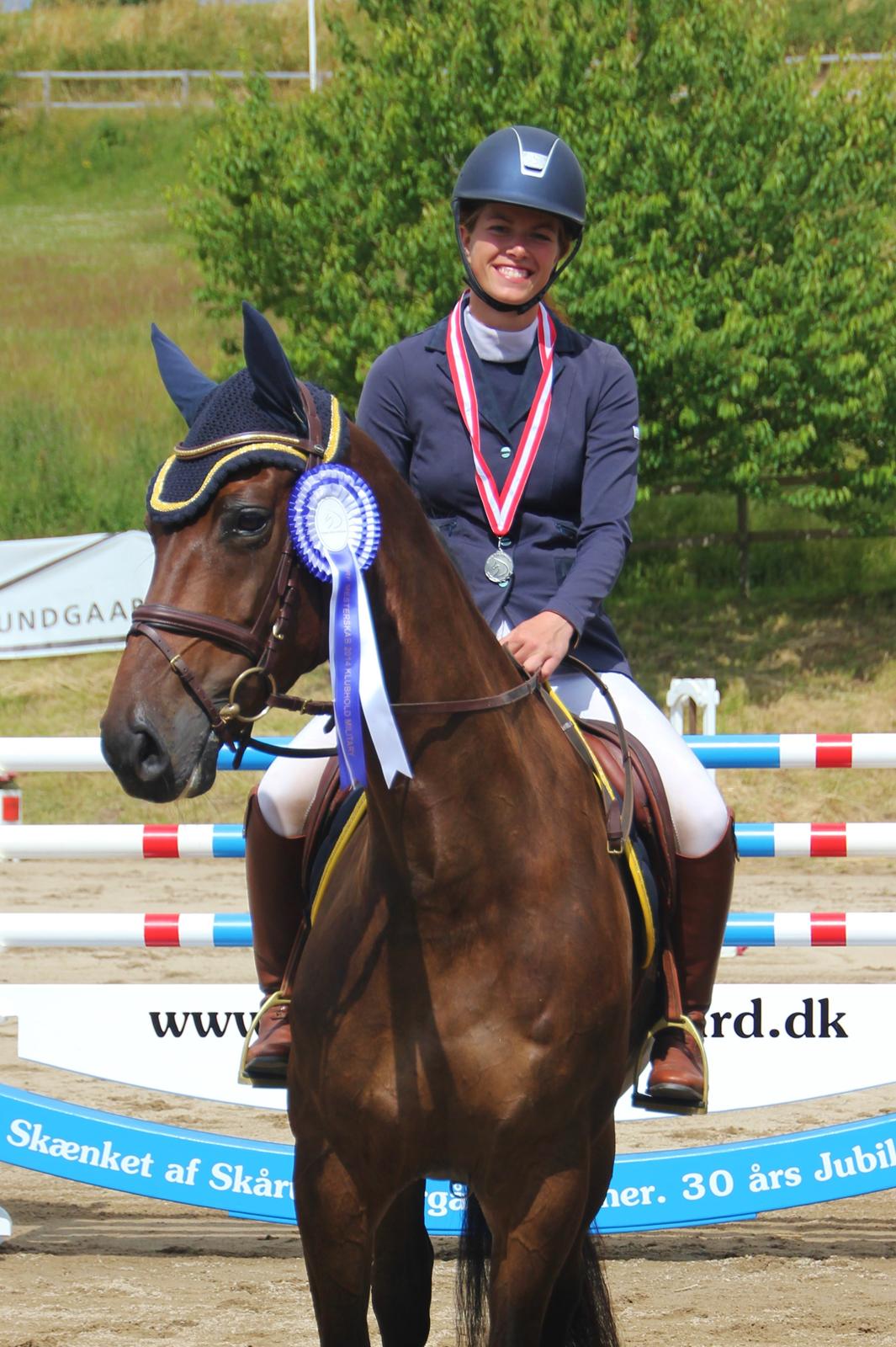 Dansk Varmblod Fyrstinde Temptation S.G. - Sølv til DM for hold - stolt rytter :D! billede 2