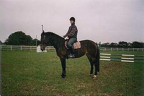 Anden særlig race Magic Touch (Sacha) *Den største stjerne på himlen - Her er min elskede sacha og mig.. men billedet er ca 3 år gammelt, og lige inden hun fik spat billede 7