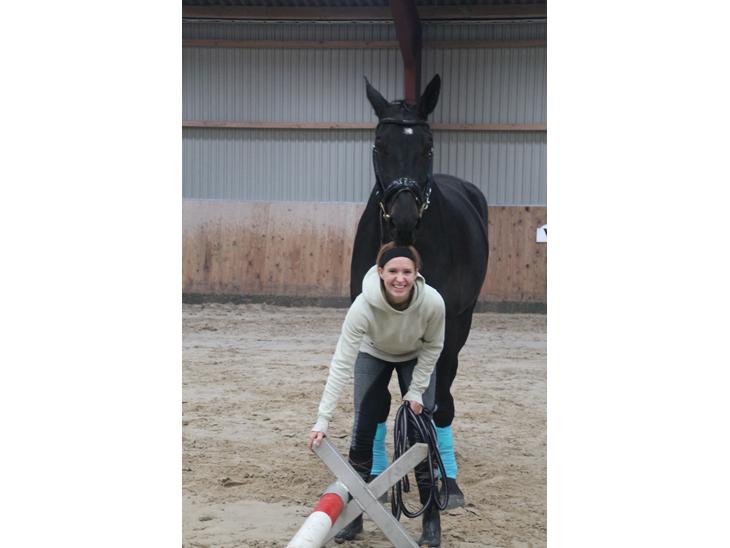 {{currentPhoto.altText}} billede {{currentPhoto.number}}