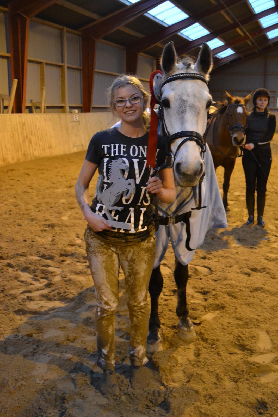 Connemara Hesselholts Wild Rose - Efter en tur i baljen og rullet i sandet billede 16