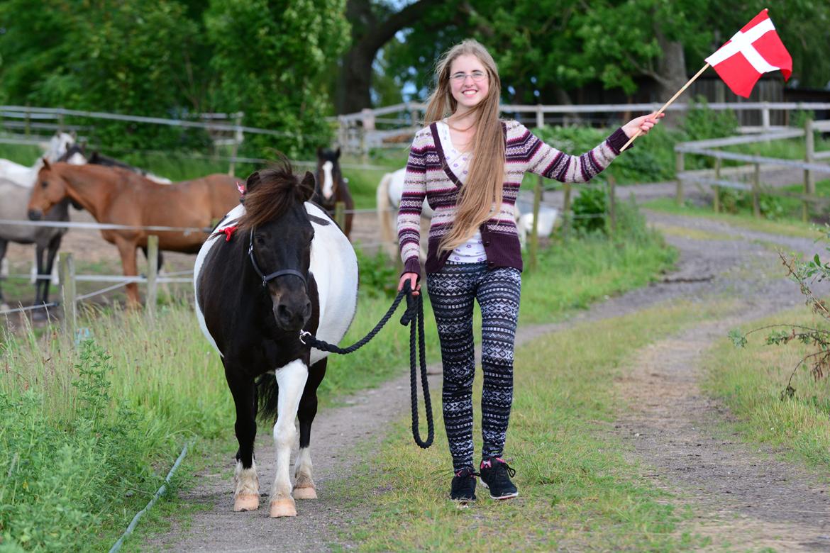 Anden særlig race Bastian - Bastian og jeg på hans 8 års fødselsdag. Så hyggeligt jo ♥ Juni 2014 (taget af Kaja) billede 35