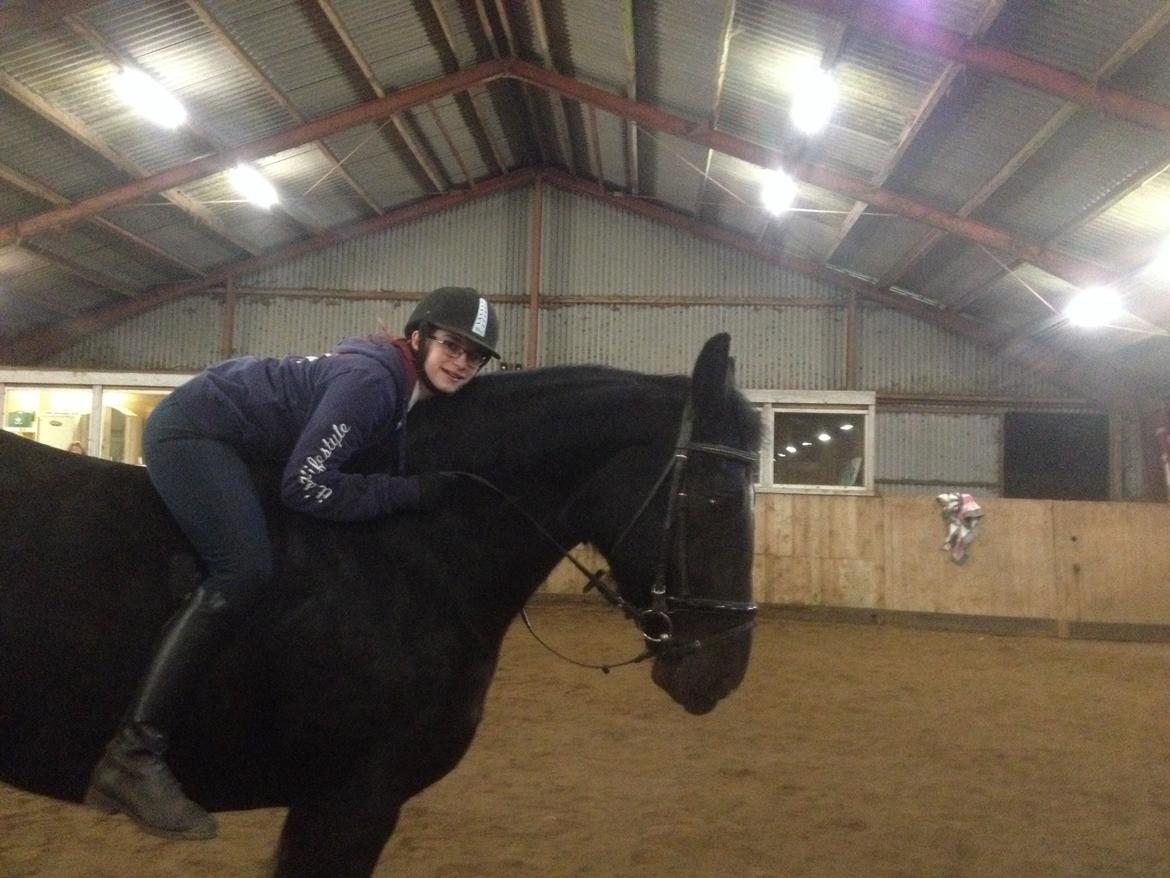 Oldenborg Tina Donholm - Elsker hesten billede 7