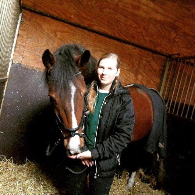 Anden særlig race Veronika - I know I'm lost. But as long I'm lost in you, I'll be just fine billede 20