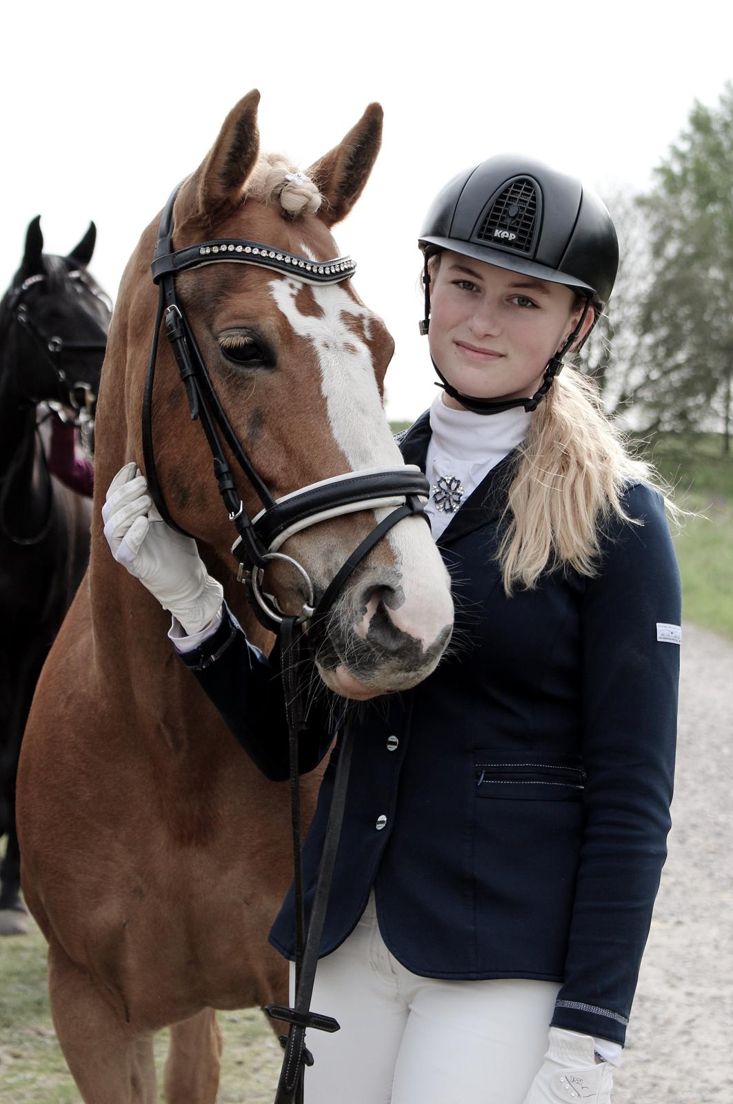 Anden særlig race Maggie Stensbæk | military A-PONY billede 17