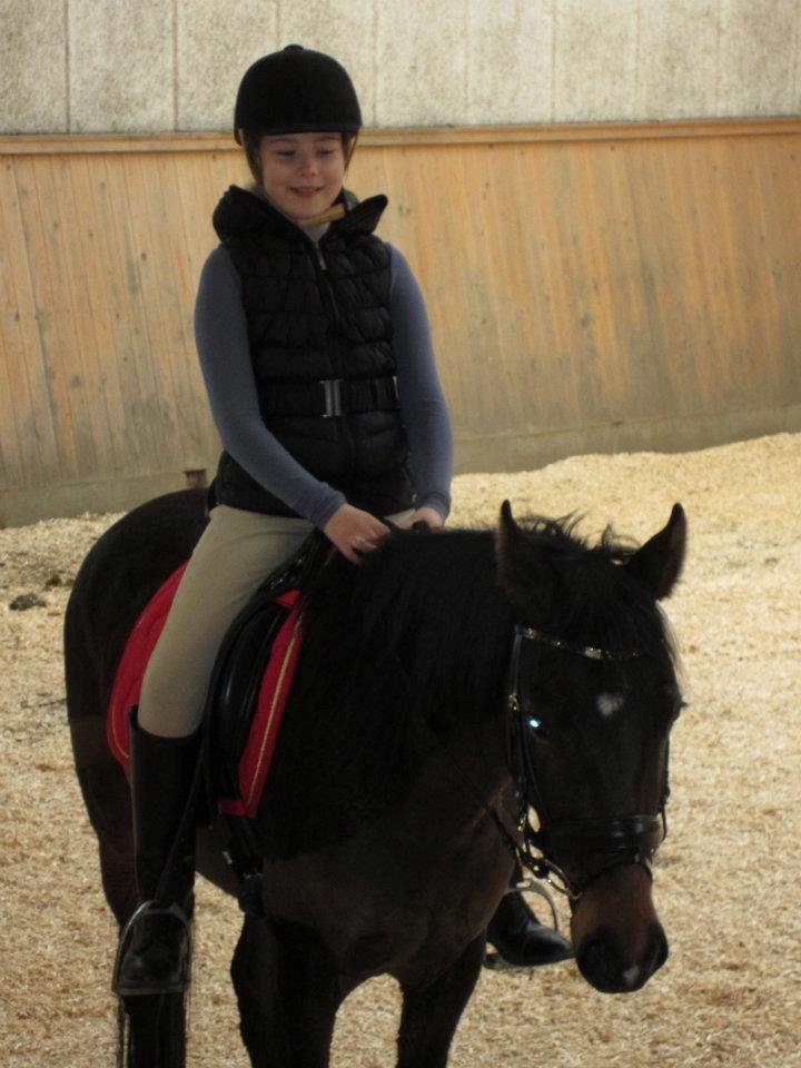 Tysk Sportspony Candy - første gang jeg sidder på hende efter 2 måneders pause da jeg kom til skade :) billede 18