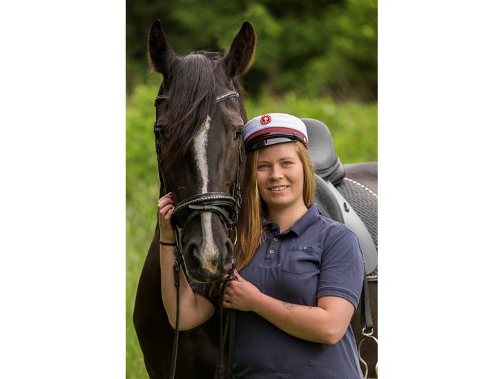 {{currentPhoto.altText}} billede {{currentPhoto.number}}