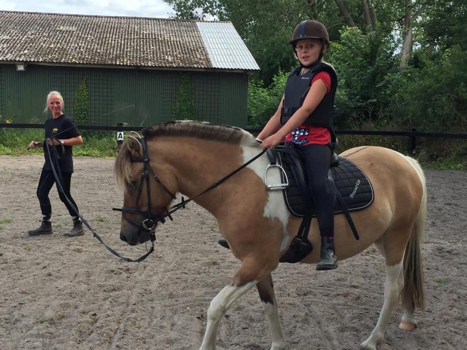 Anden særlig race Kronborggårdens Condolezza<3 - Tilridning Juli 2015  billede 11