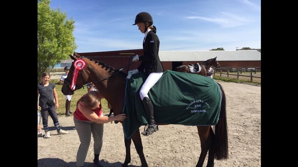 DSP Bæklunds Arquette - klubmester i dressur med 68,5 % :) billede 11