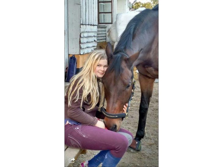 {{currentPhoto.altText}} billede {{currentPhoto.number}}