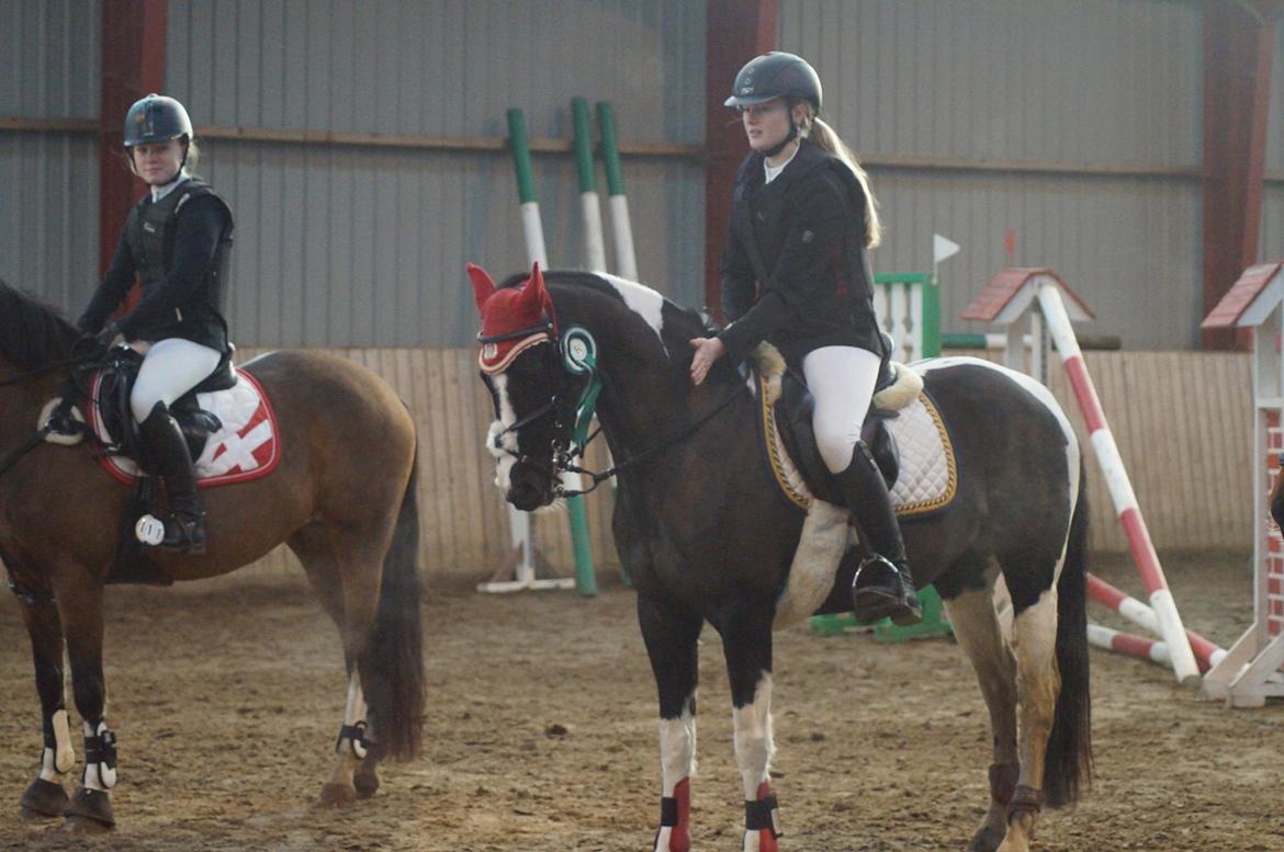 Paint Eskelunds Helga <3  - Første stævne efter 1 års spring pause! Så tager vi da bare 3 pladsen! <3 <3  billede 3