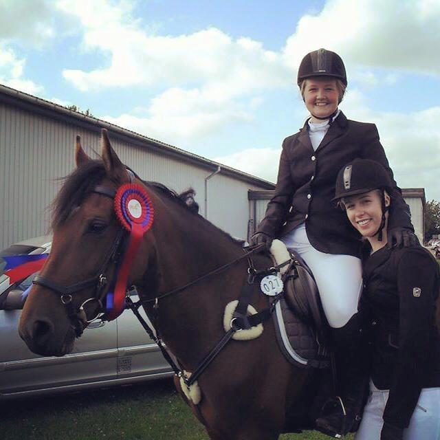 DSP Shamrocks Massa E. Cozzile  - Massa, Signe og jeg til vores første springstævne, begge på Massa.  billede 16