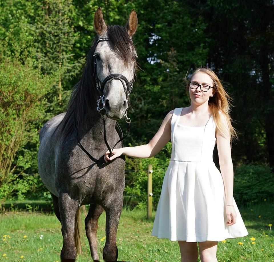 Anden særlig race Stald Nino's Look At Me  - Juni 2016 | Look <3 billede 1