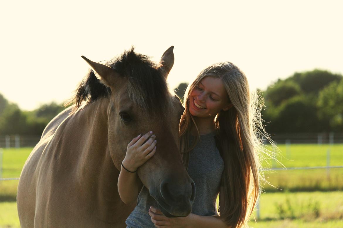 Anden særlig race Bonnie <3 {part}  - “One is loved because one is loved. No reason is needed for loving.” hvor jeg dog ønsker vi kunne blive her forevigt <3 billede 1