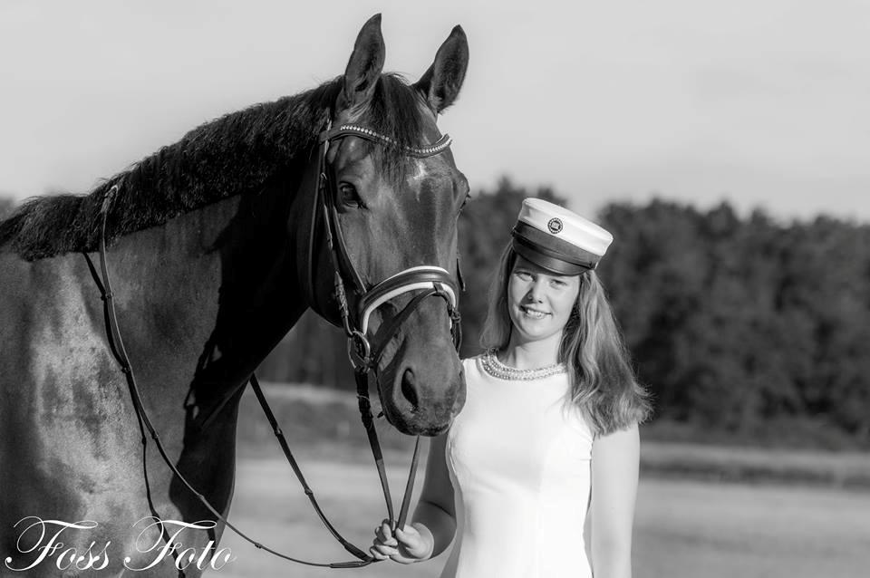 Oldenborg Muhlegårdens Pascal - Studentershoot :-) Fotograf: Foos Foto billede 18