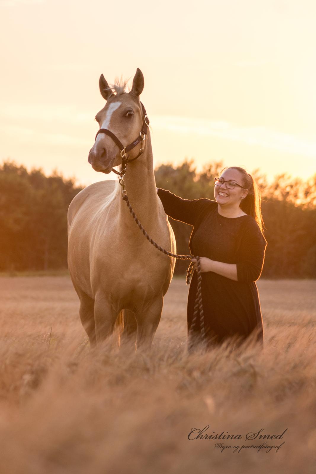 Palomino Kvolsbæk's Exclusive Enya - Fortæller så meget om os <3 Fotograf Christina Smed billede 10
