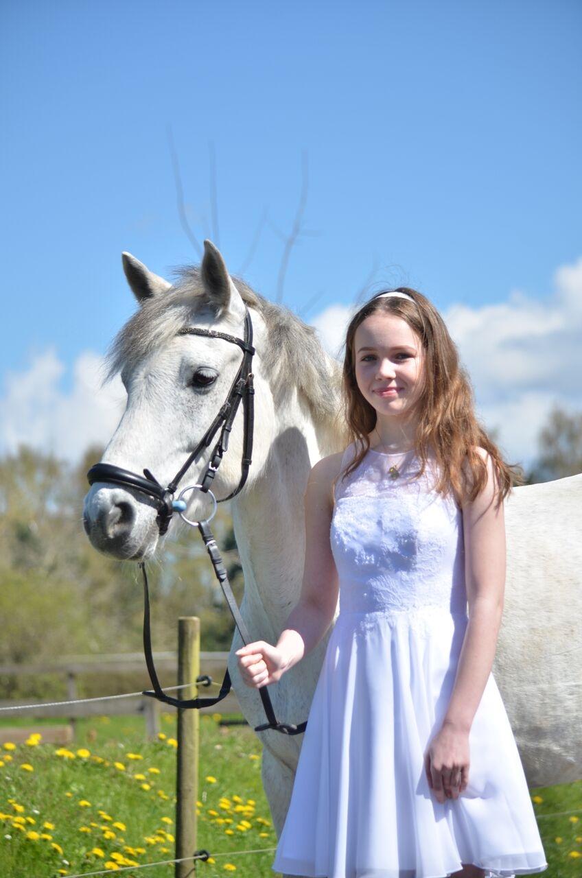 Connemara Stan - *NYT* Konfirmationsshoot d 30.04.2017 billede 14