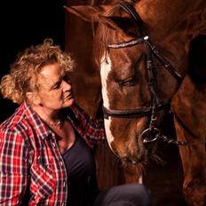 Anden særlig race Butterhills Mistry Malou