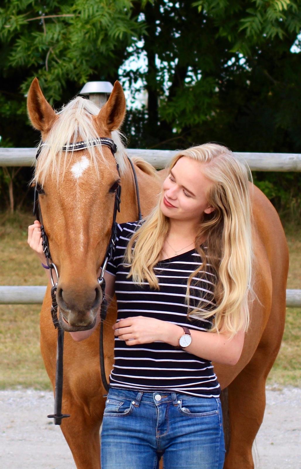 Anden særlig race Rainy June - Velkommen til Junes profil <3 billede 1
