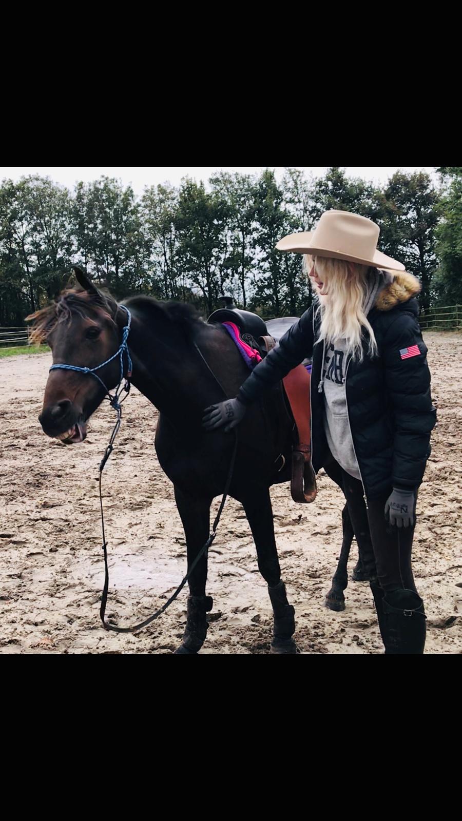 Anden særlig race UN~Kina billede 7