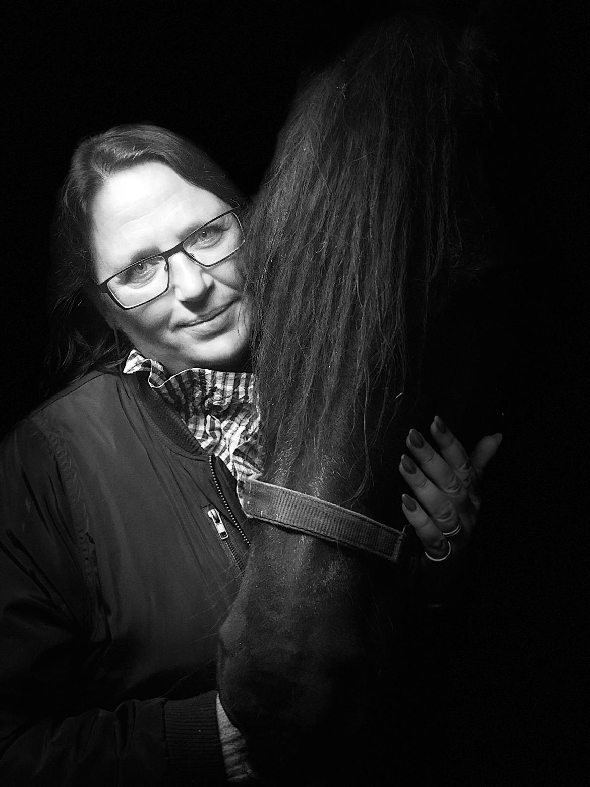 Frieser Franciska - Mit hjerte er hendes billede 9