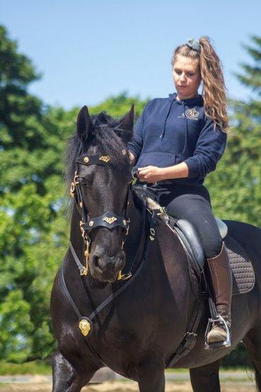 Frieser Xynhia van de wisseltplaats. billede 5