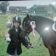 Anden særlig race bella "SOLGT" :0(