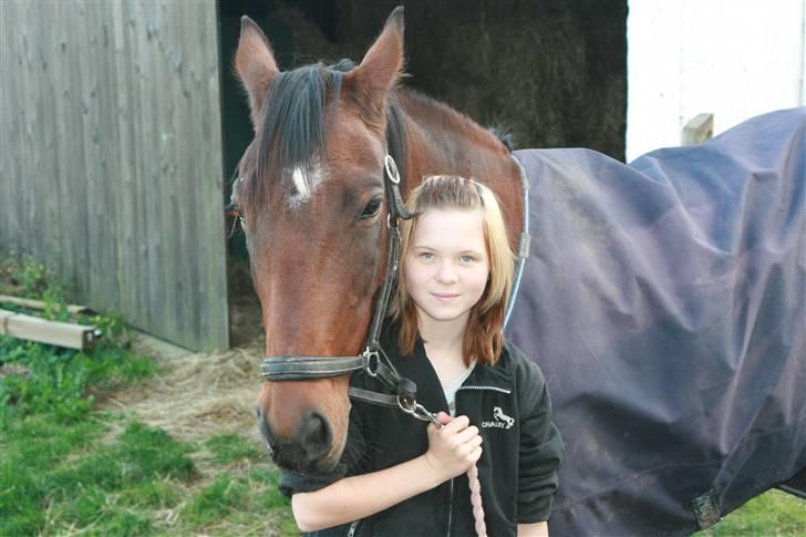 Dansk Varmblod Fru larsen<3 - larsen og mig. billede 1