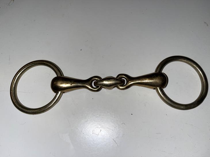 {{currentPhoto.altText}} billede {{currentPhoto.number}}