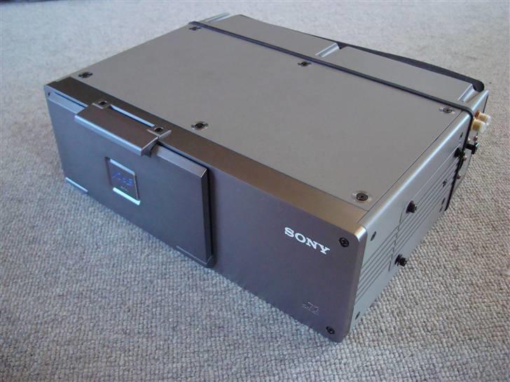 Sony XES - EXTREME RARE! - Sony XES-Z50 afspiller med plads til 10 CDer billede 16