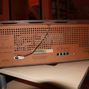 Er der nogen der kan fortælle mig noget om denne gamle vesttyske radio? (Kuba Imperial 666)