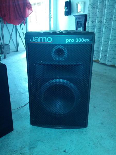 Jamo pro 300ex