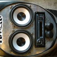 Scooterstereo Clarion/Xzound