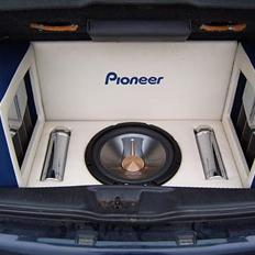 Bilstereo Polo 6N "Pioneer Version"