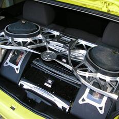 Bilstereo Polo 6N JBL + ALU.