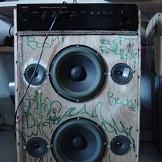 Musikanlæg Bass BoX