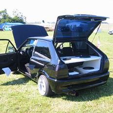 Bilstereo Polo G40 Anlæg