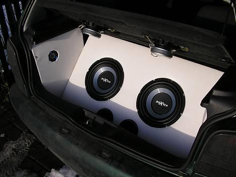Bilstereo Polo 6N billede 1