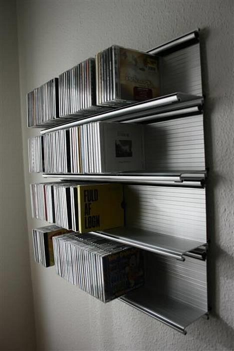Hjemmebiograf Primare & System Audio - 4 x Stelton CD-Wall med det meste af CD samlingen billede 11