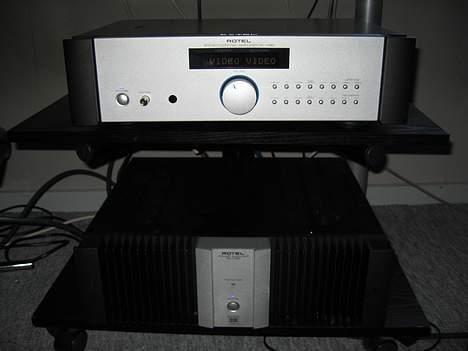 Computeranlæg Rotel - Cerwin vega billede 1