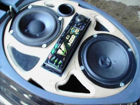 Scooterstereo hjemme fusk.. - før jeg fik det malet.... billede 3