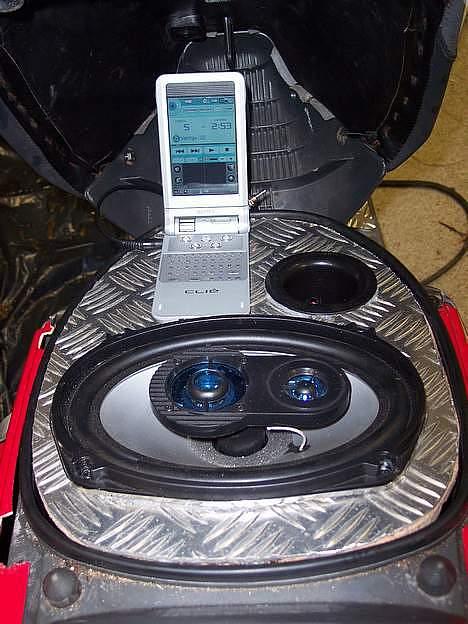 Scooterstereo Blaupunkt ** x-zound billede 1