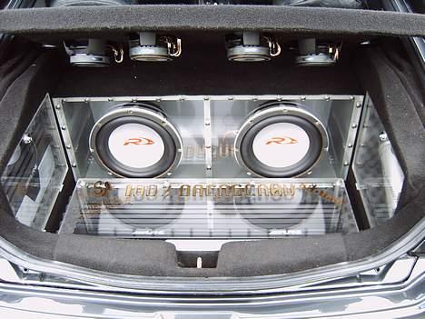 Bilstereo ALPINE billede 1