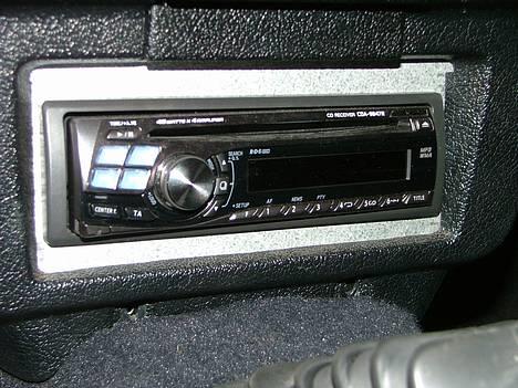 Bilstereo volvo 240 - headuniten billede 2