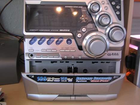 Musikanlæg JVC ( Til Salg ) billede 8