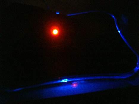 Computeranlæg 5,1 chanel Computeranlæg  - Min Hama blå LED musemåtte :P Den Bæred Med Min optiske Mus billede 10